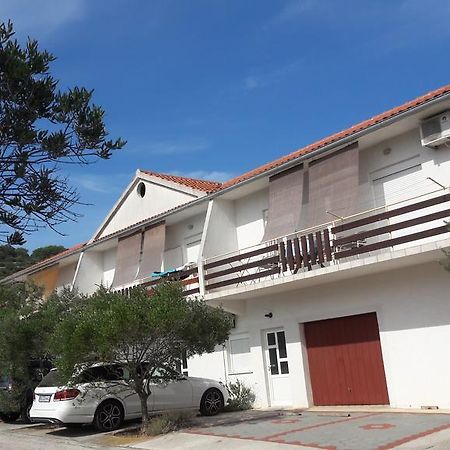 Apartments Irena Божава Экстерьер фото