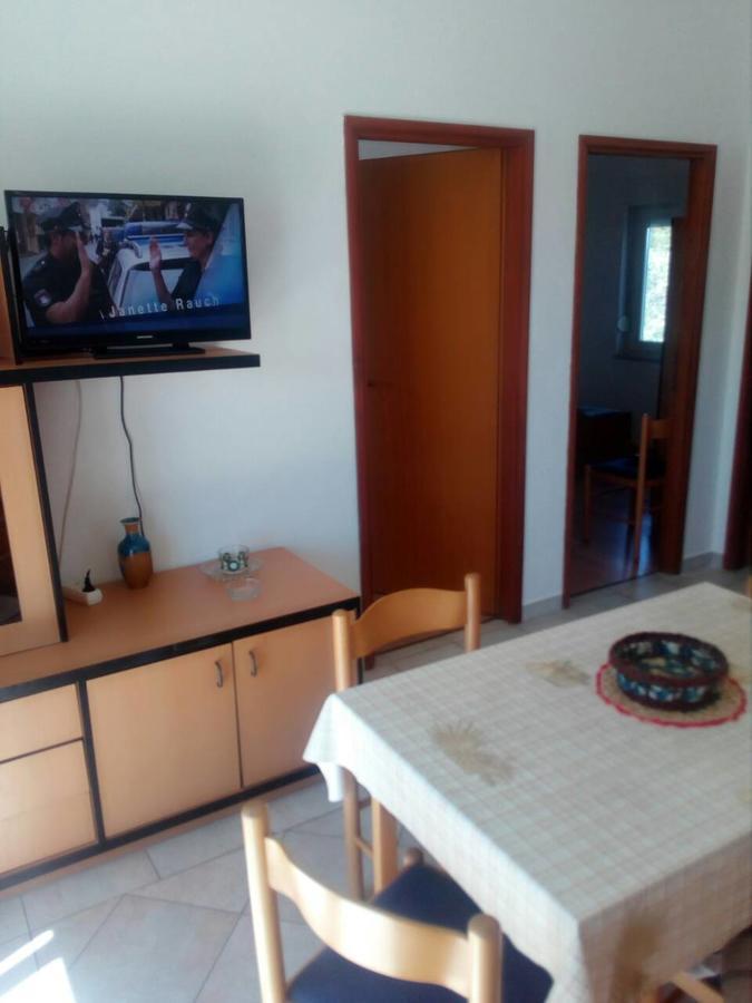 Apartments Irena Божава Экстерьер фото